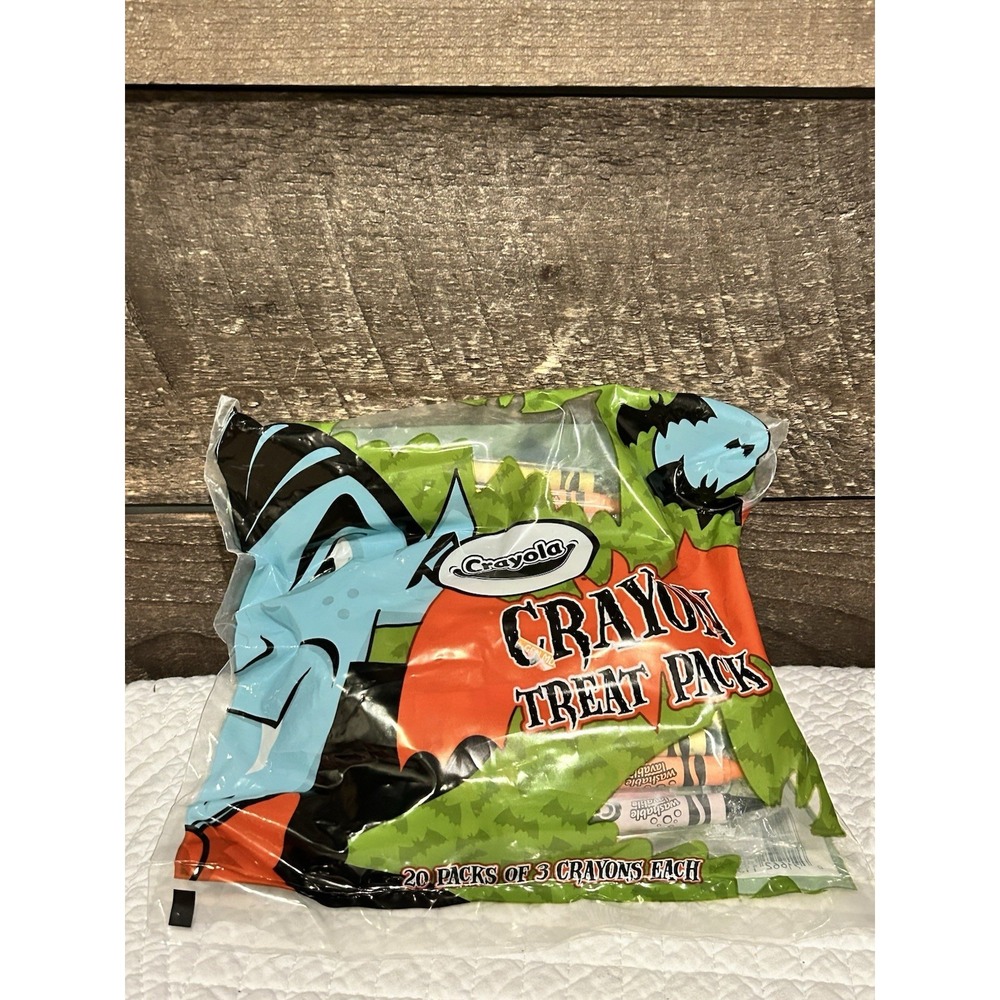 RARE Crayola Halloween Treat Packs (20‎ Packs of 3 Crayons) Vintage 2009 Holiday
